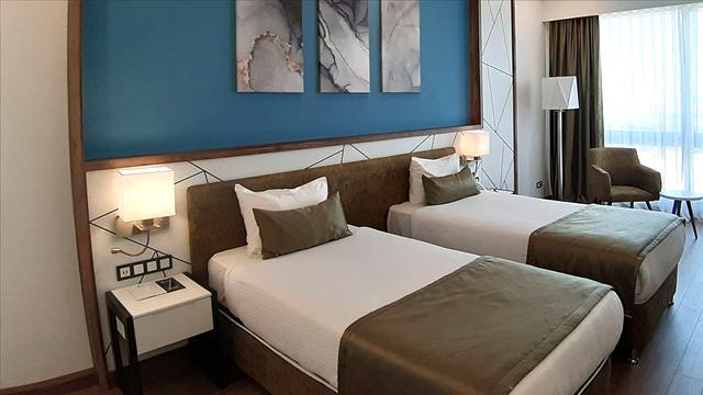 Helal belgesi olmayan işletme "muhafazakar otel" ifadesini kullanamayacak