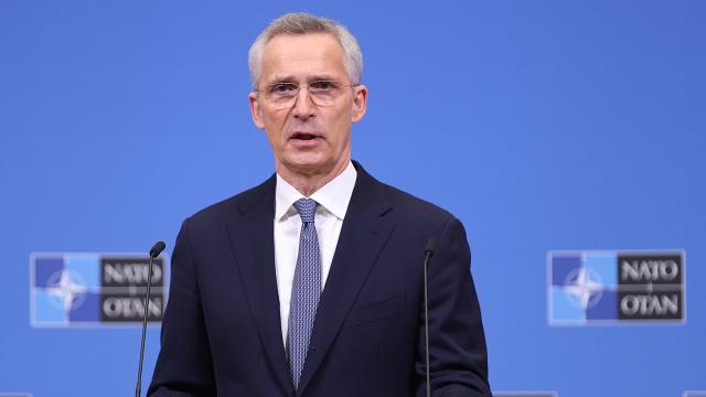 Stoltenberg: Finlandiya sarsılmaz güvenlik şemsiyesi altına girecek