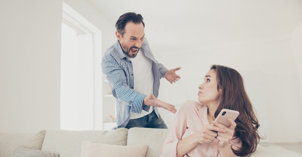 Othello Sendromu Nedir? Othello Sendromu Neden Olur? Othello Sendromu Belirtileri Nelerdir? Othello Sendromu Nasıl Teşhis Edilir? Othello Sendromu Nasıl Tedavi Edilir? Othello Sendromu Hakkında Sıkça Sorulan Sorular