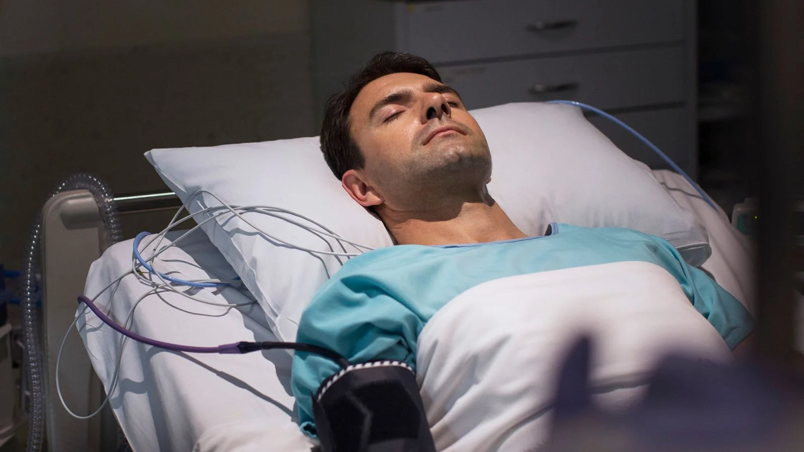 Koma Nedir? Koma Nedenleri Nelerdir? Koma Belirtileri Nelerdir? Koma Tanısı Nasıl Konulur? Komanın Tedavisi Var mıdır? Koma Hakkında Sıklıkla Sorulan Sorular