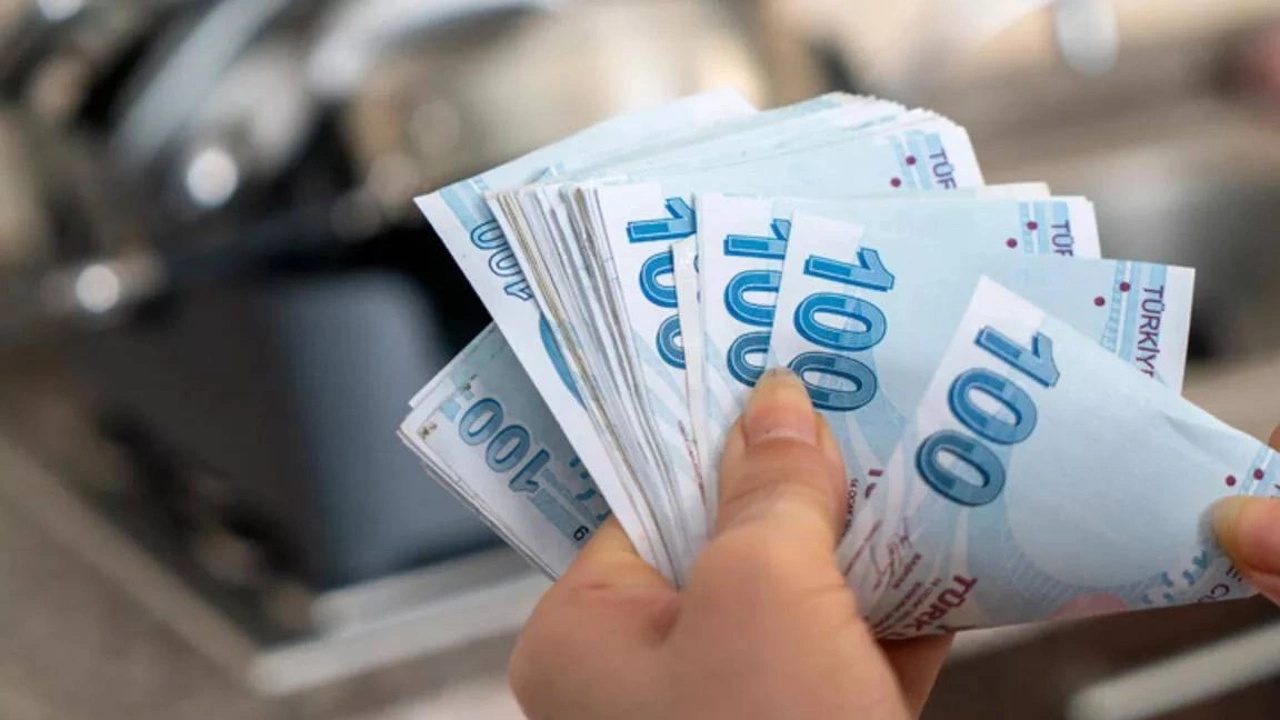 Vatandaşlık maaşı başvuruları ne zaman başladı? Vatandaşlık maaşı tutarı nedir? Vatandaşlık maaşı başvurusu için hangi şartlar gerekmektedir ve kimlere verilmektedir? İşte son dakika vatandaşlık maaşı gelişmeleri...